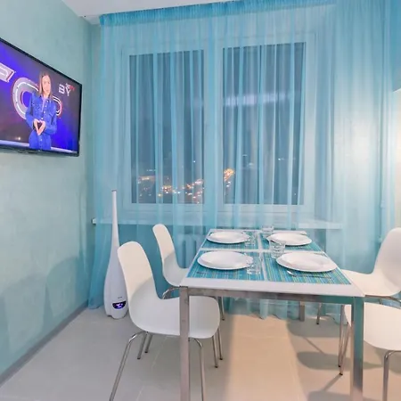Apartament U Parka Chelyuskintsev *